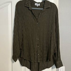 Bella Dahl button down shirt